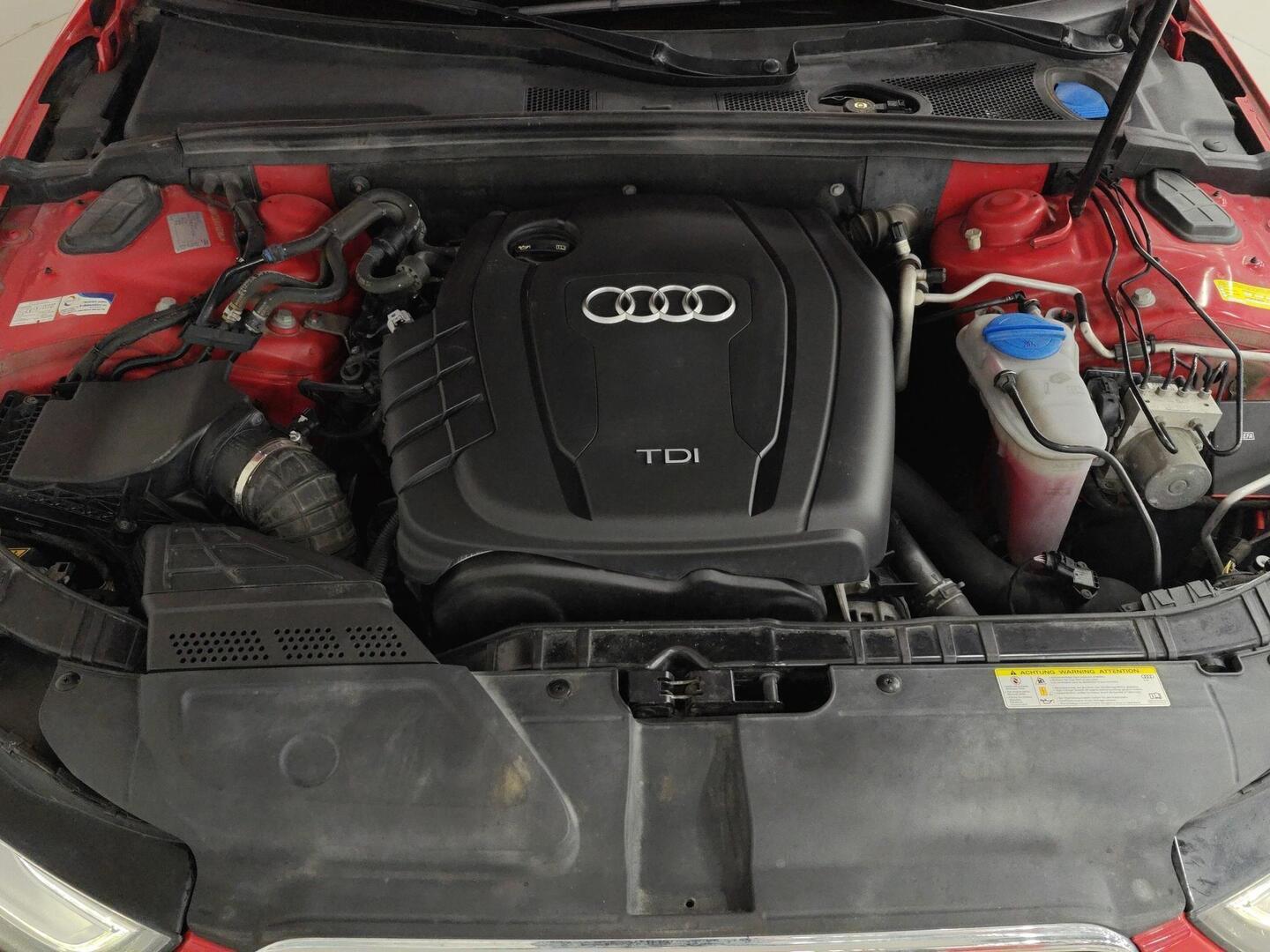 AUDI A4 2014