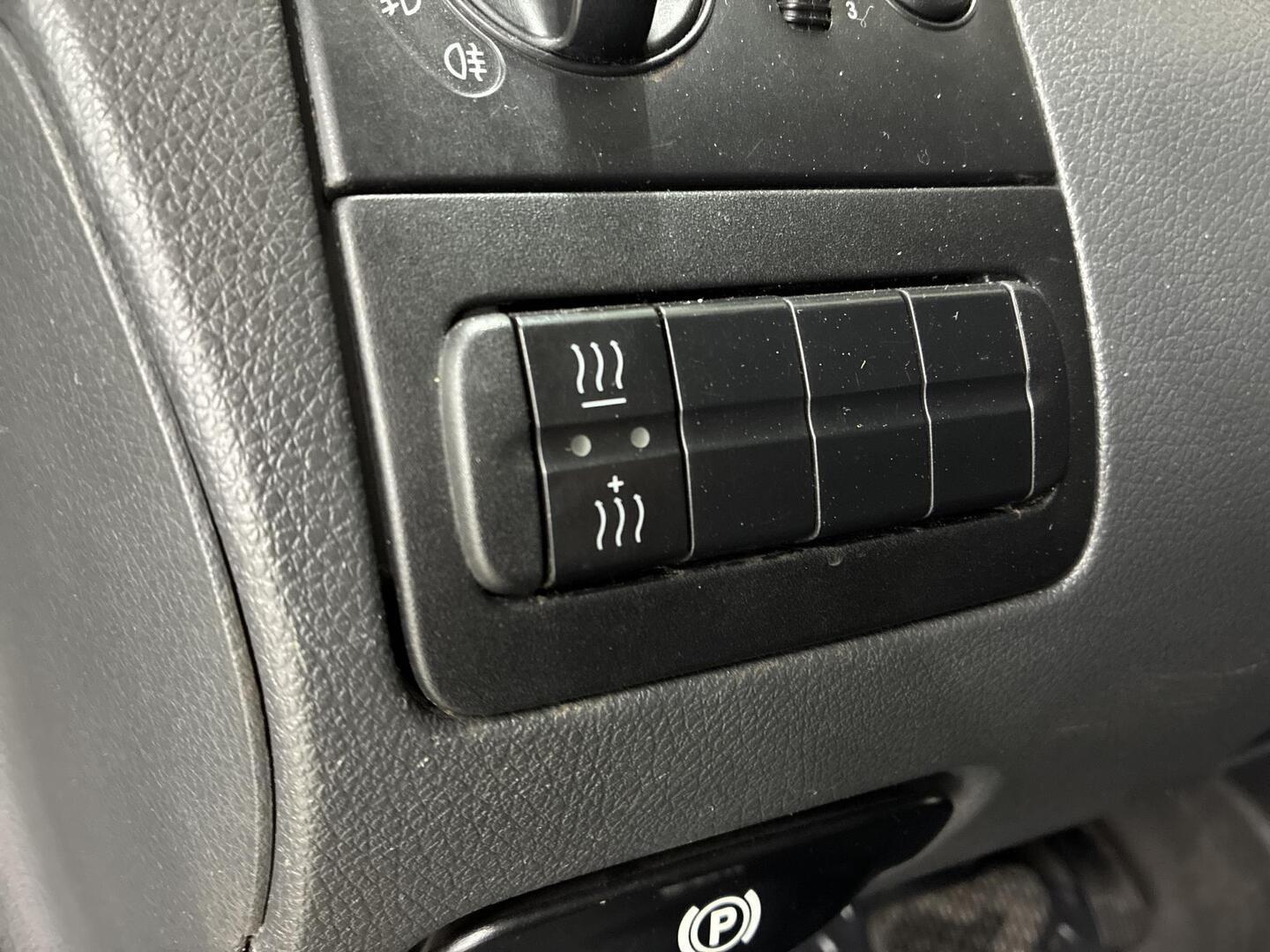 MERCEDES-BENZ Vito 2012