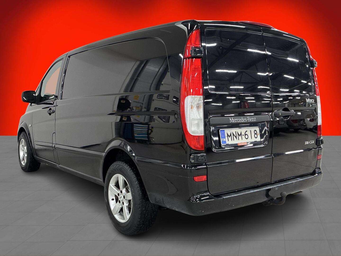 MERCEDES-BENZ Vito 2012