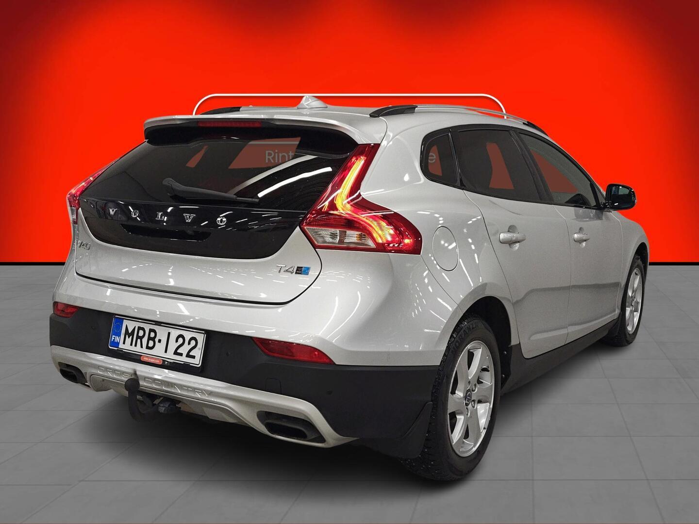 VOLVO V40 Cross Country 2016