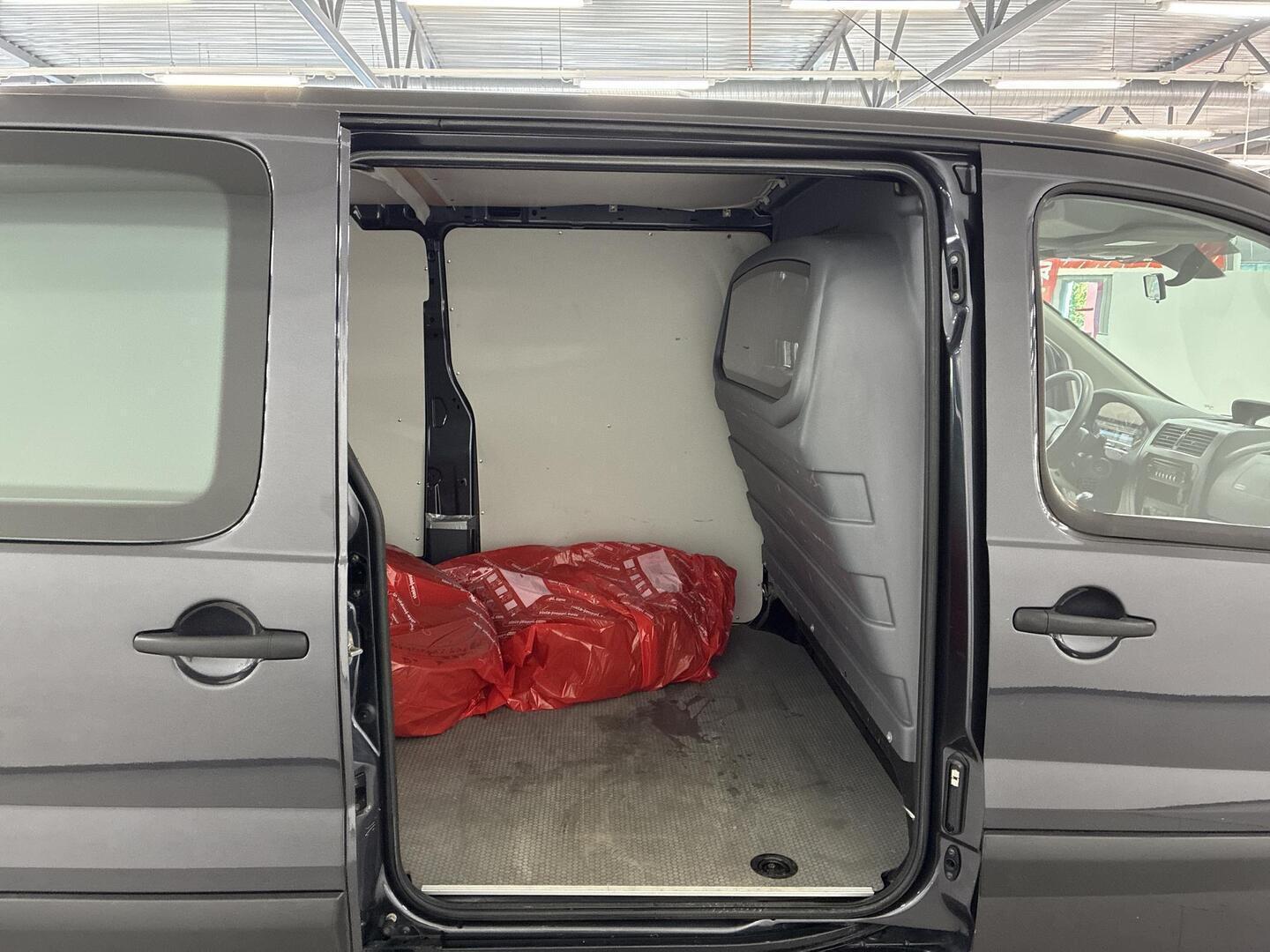 TOYOTA Proace 2013
