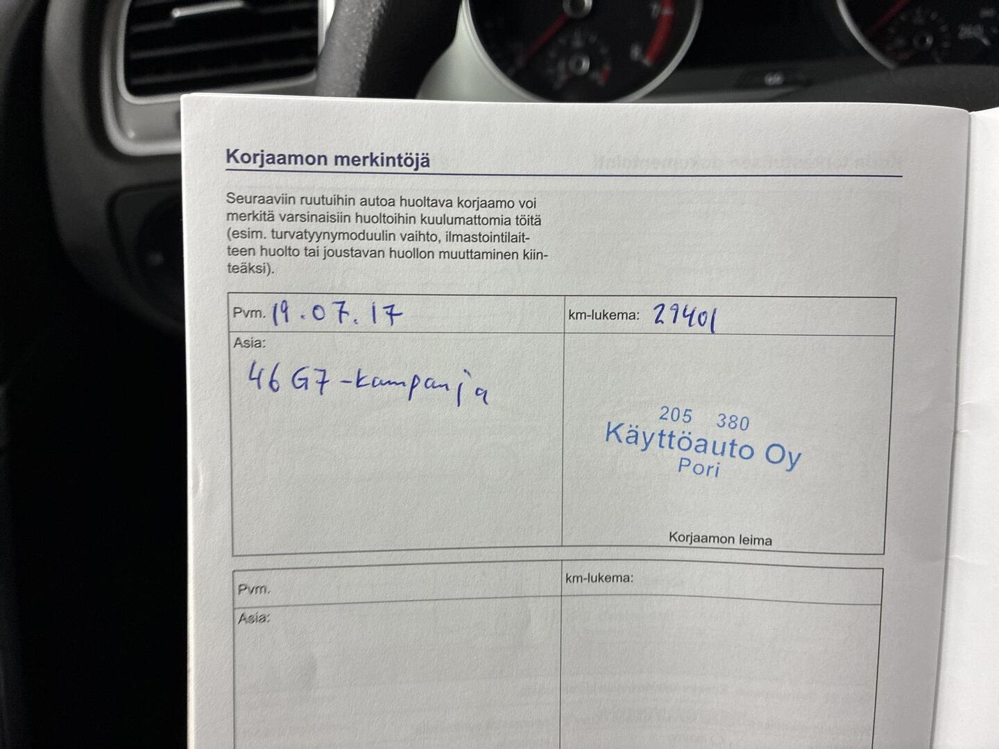VOLKSWAGEN Golf 2016