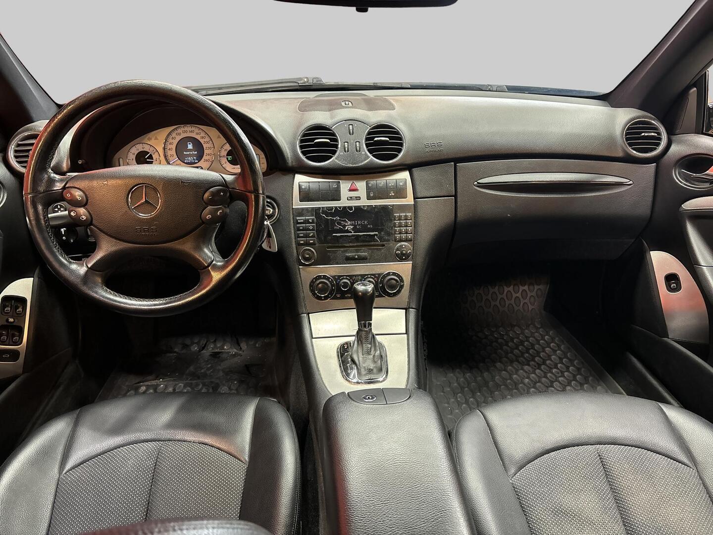 MERCEDES-BENZ CLK 2005