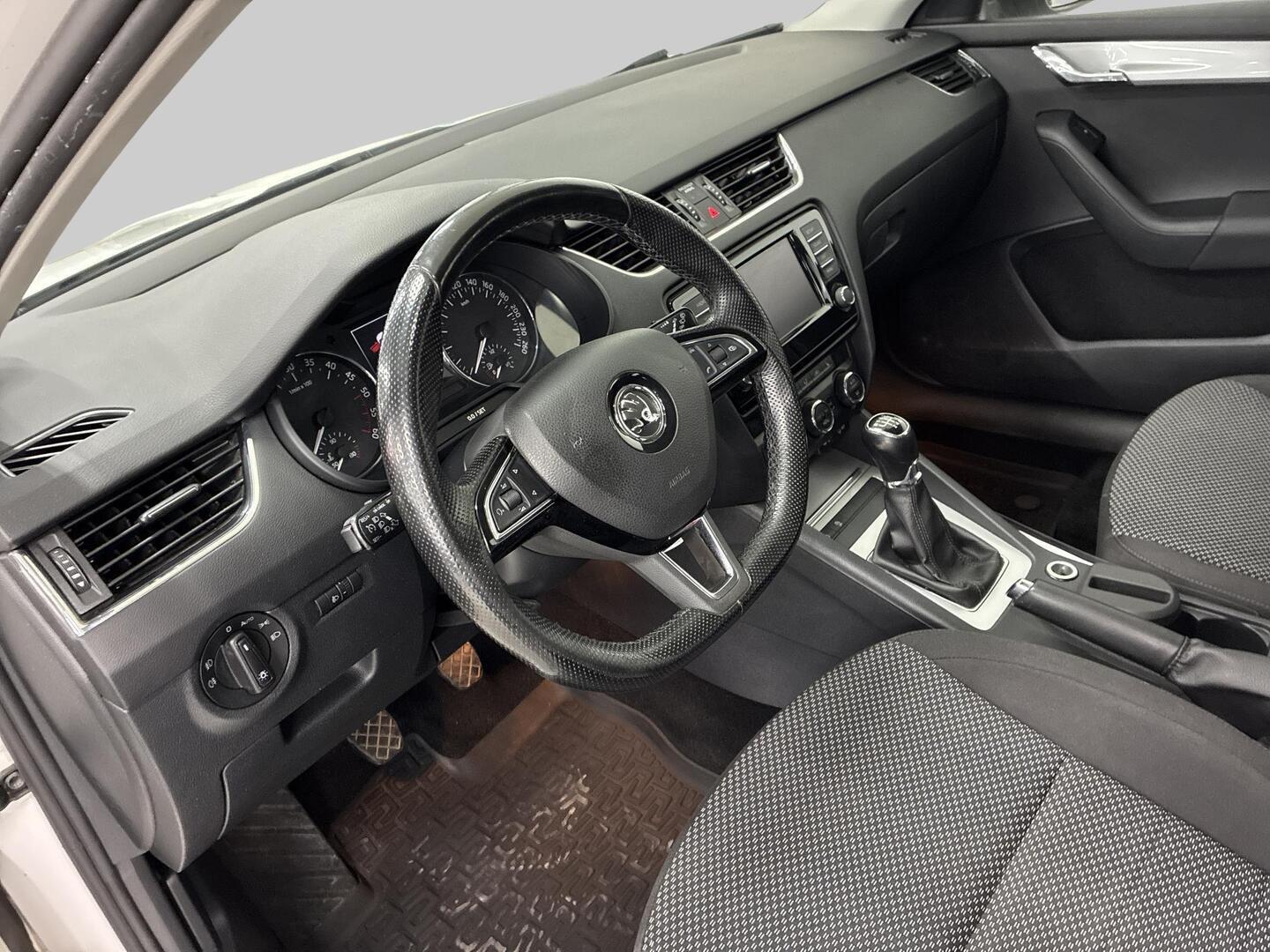 SKODA Octavia 2017