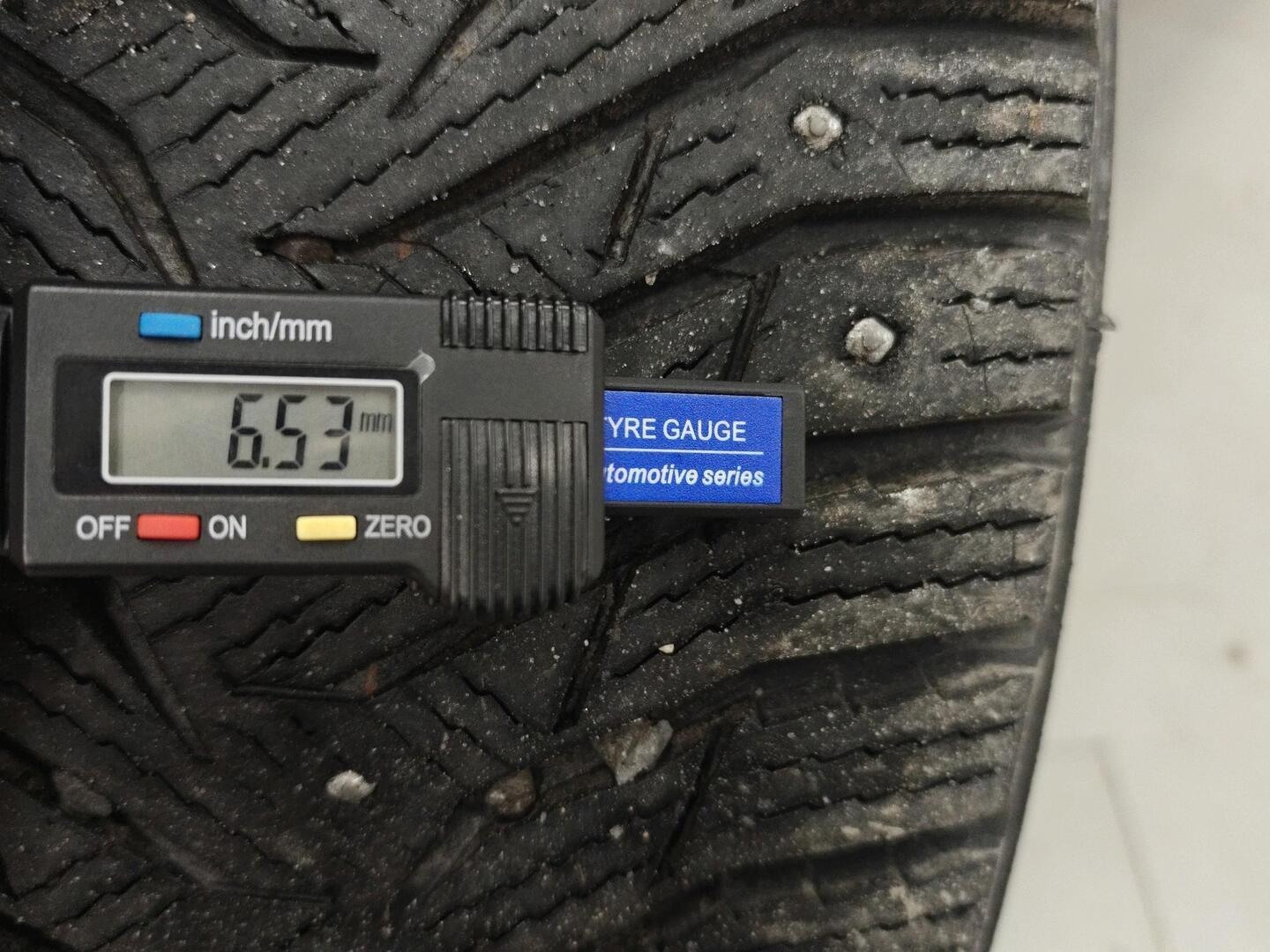 MERCEDES-BENZ C 2009