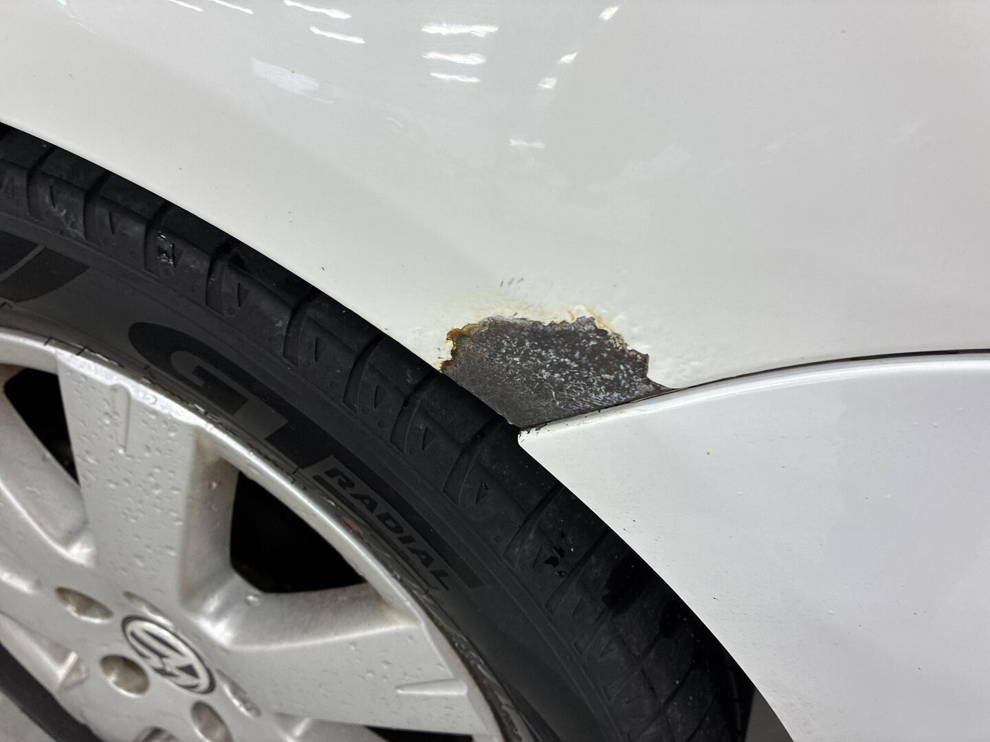 VOLKSWAGEN Golf 2010