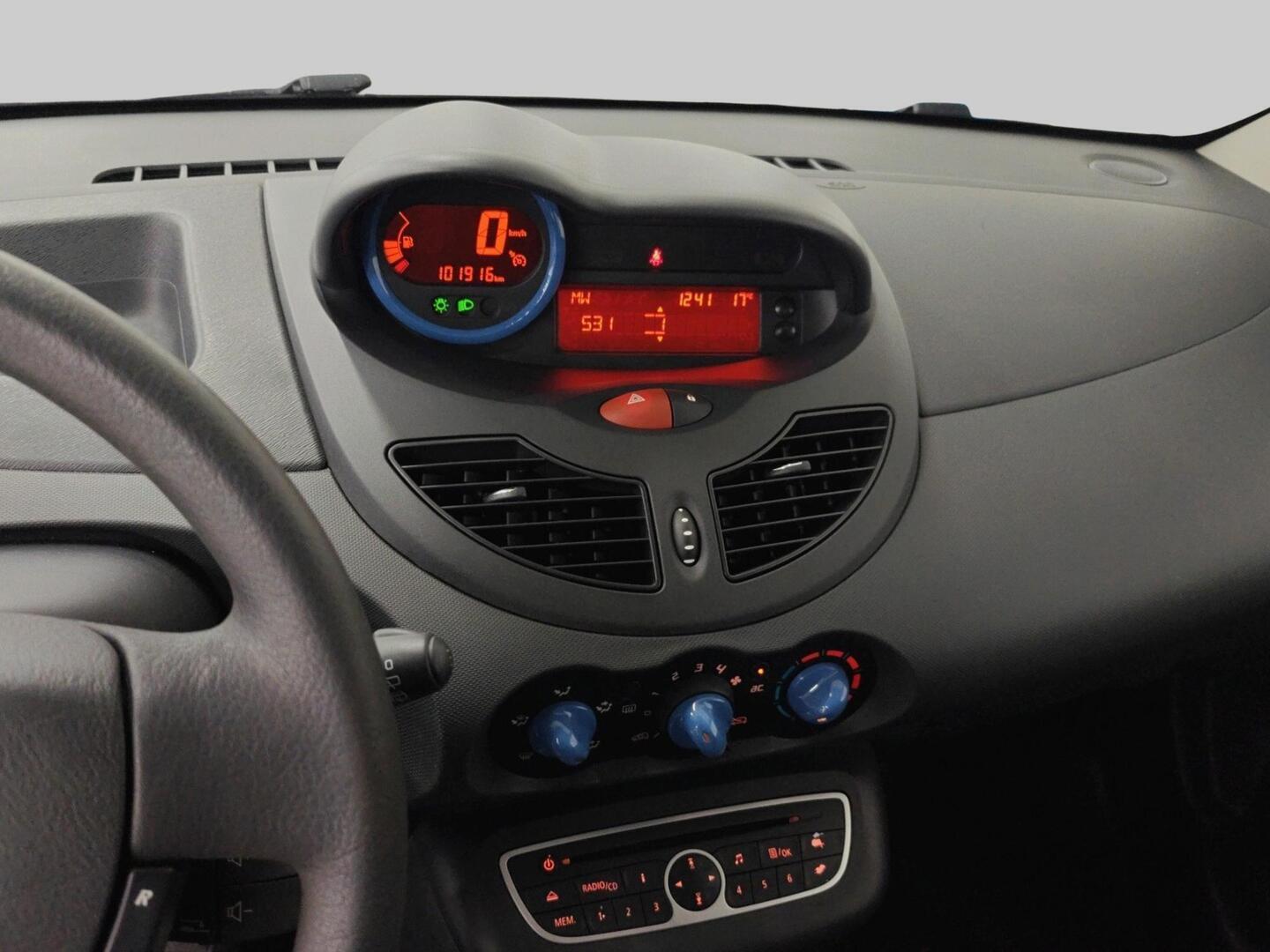RENAULT Twingo 2013