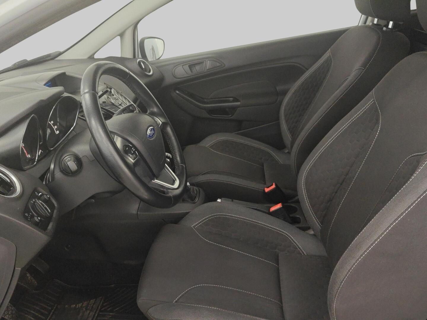 FORD Fiesta Van 2016