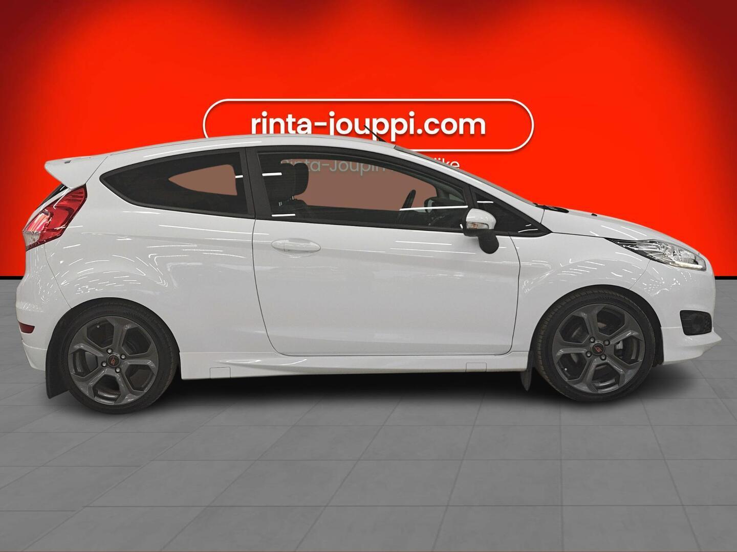 FORD Fiesta Van 2016