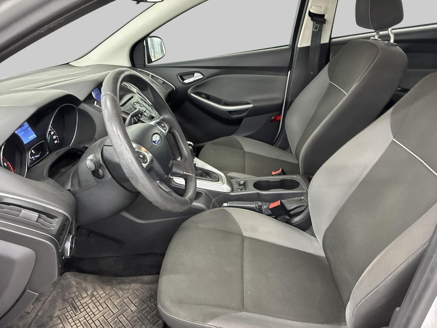 FORD Focus 2011