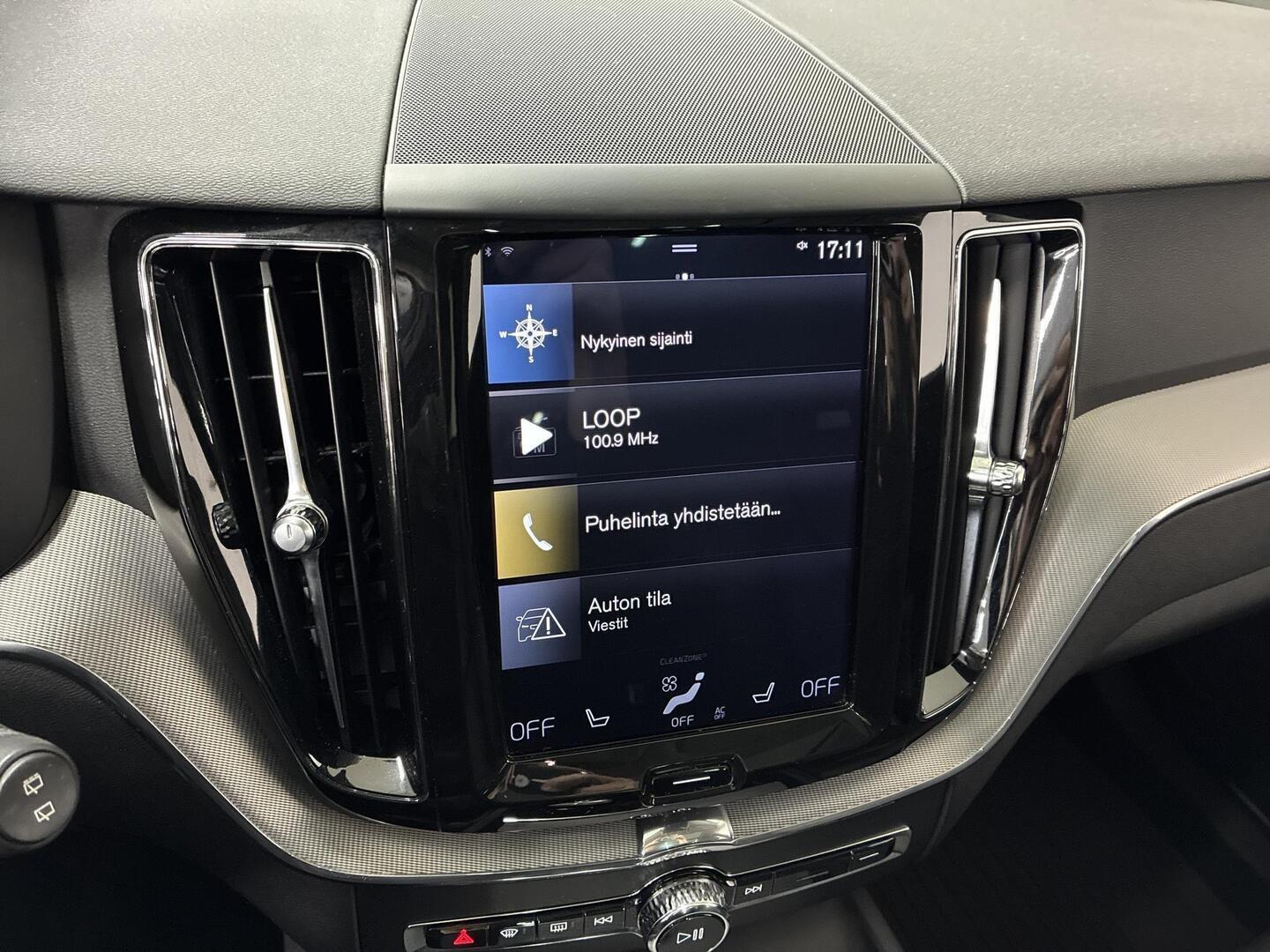 VOLVO XC60 2018