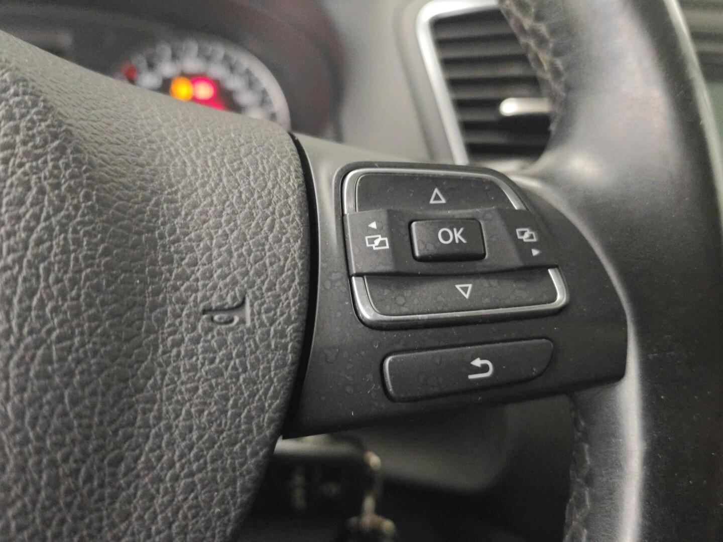 VOLKSWAGEN Sharan 2010