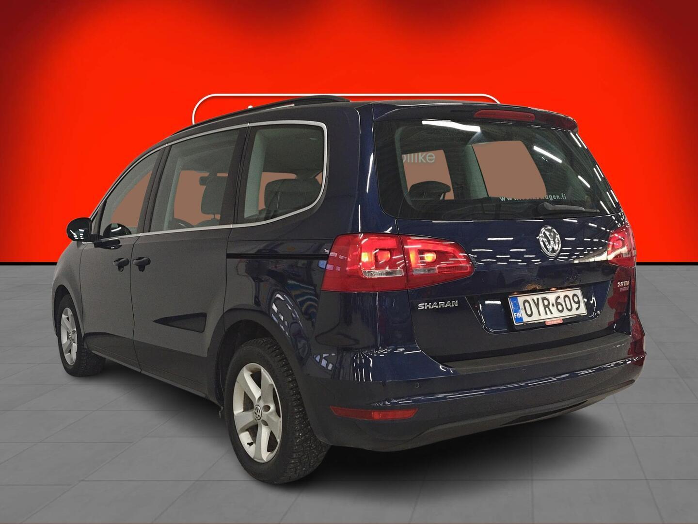 VOLKSWAGEN Sharan 2010