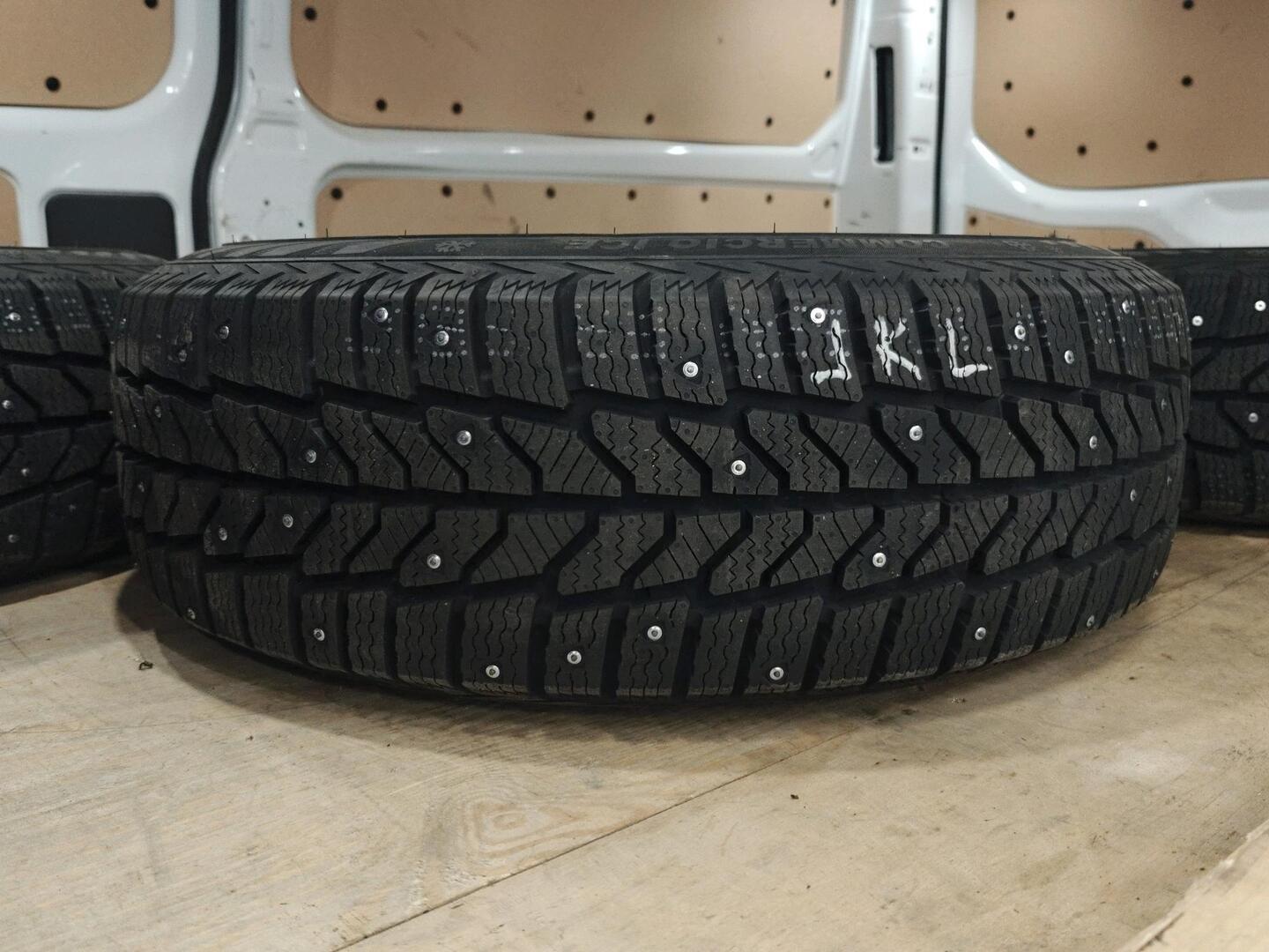 FORD TRANSIT CUSTOM 2023