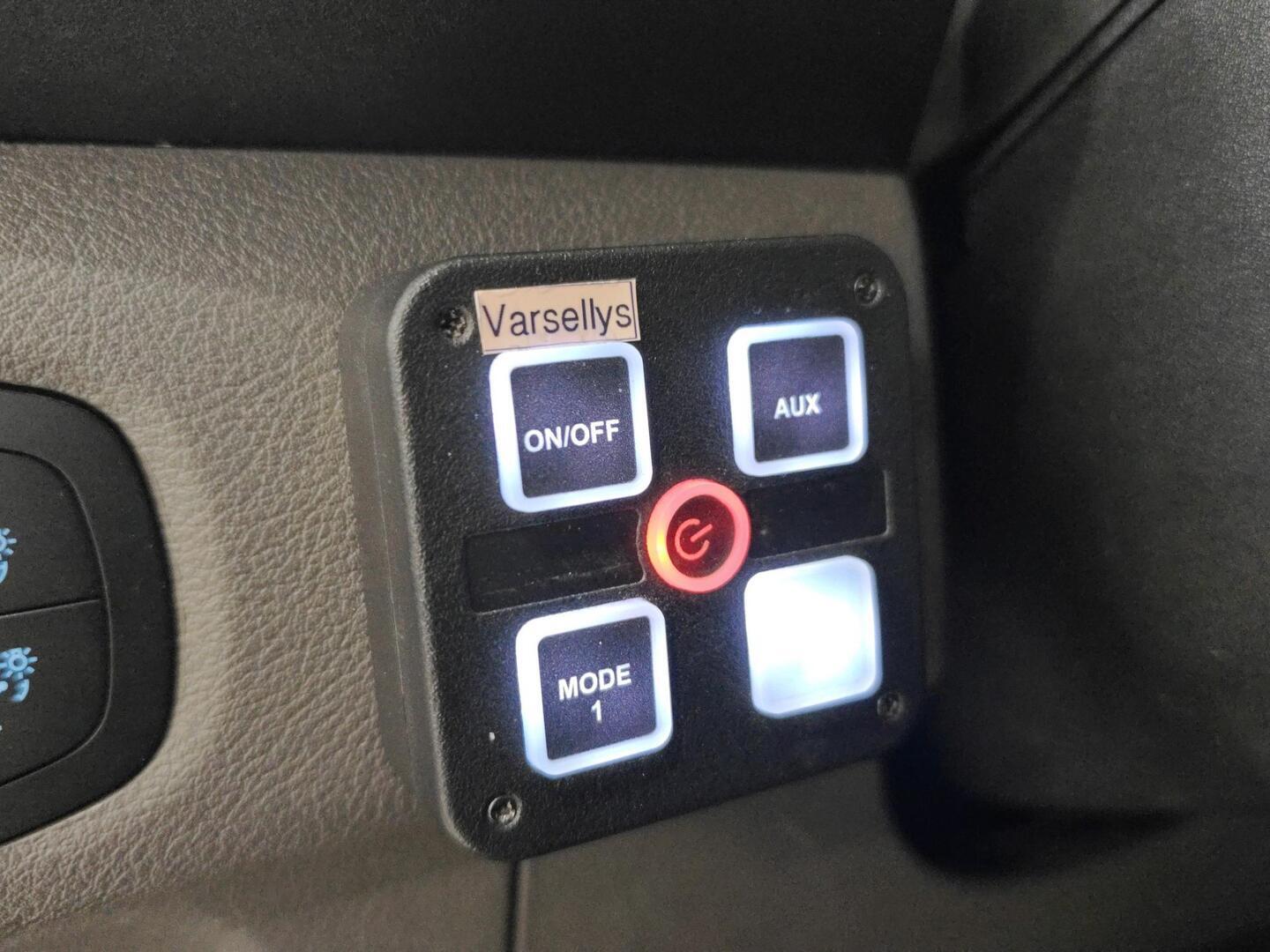 FORD TRANSIT CUSTOM 2023