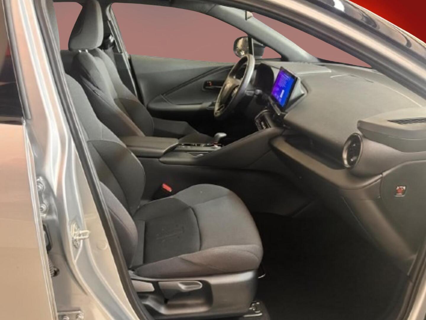 TOYOTA C-HR 2024