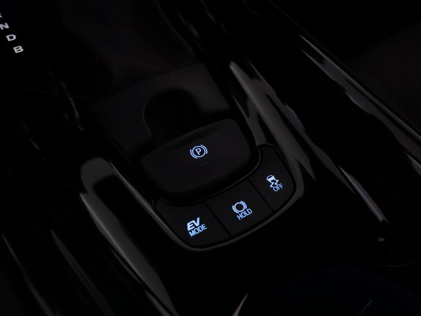 TOYOTA C-HR 2021