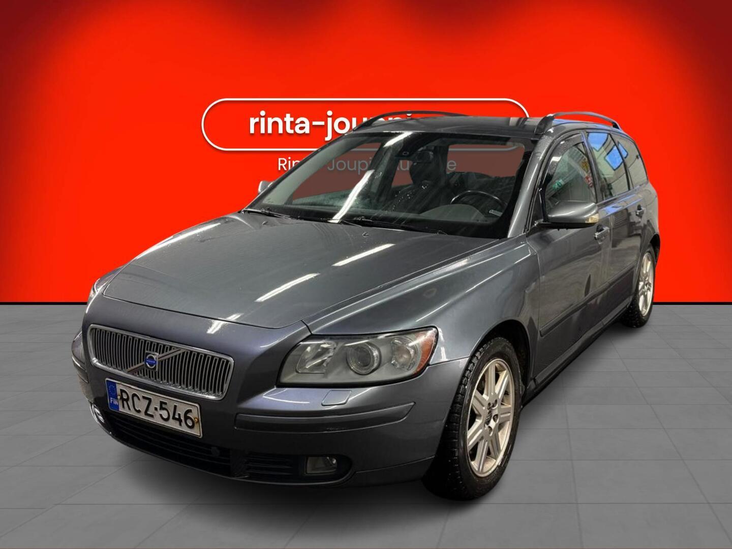 VOLVO V50 2004
