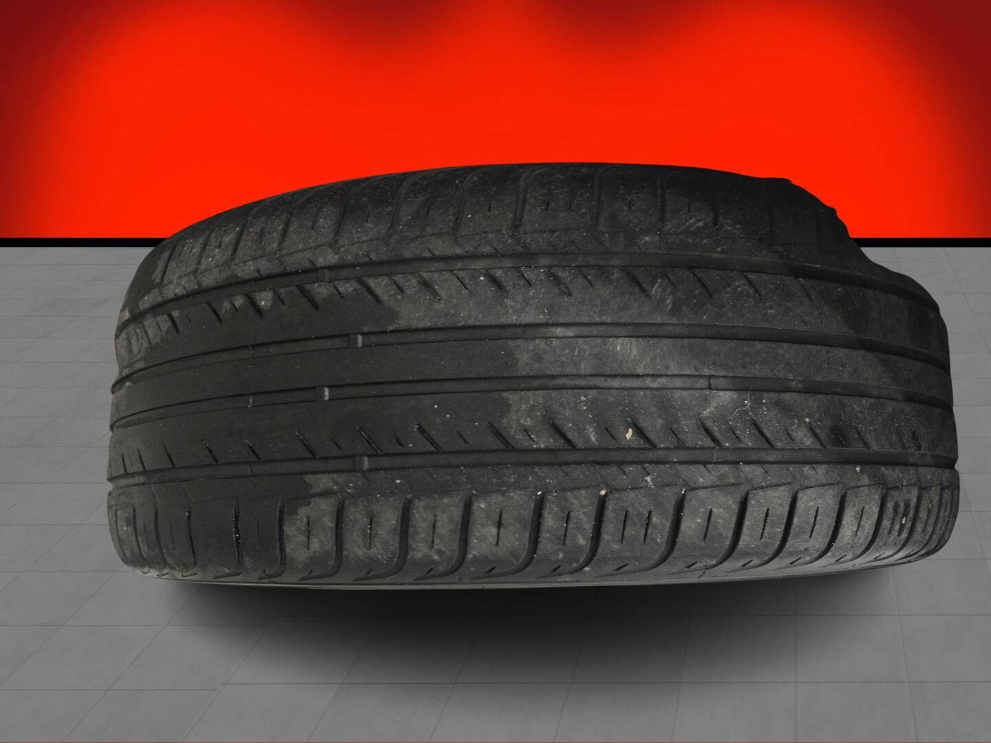 VOLVO V40 Cross Country 2013