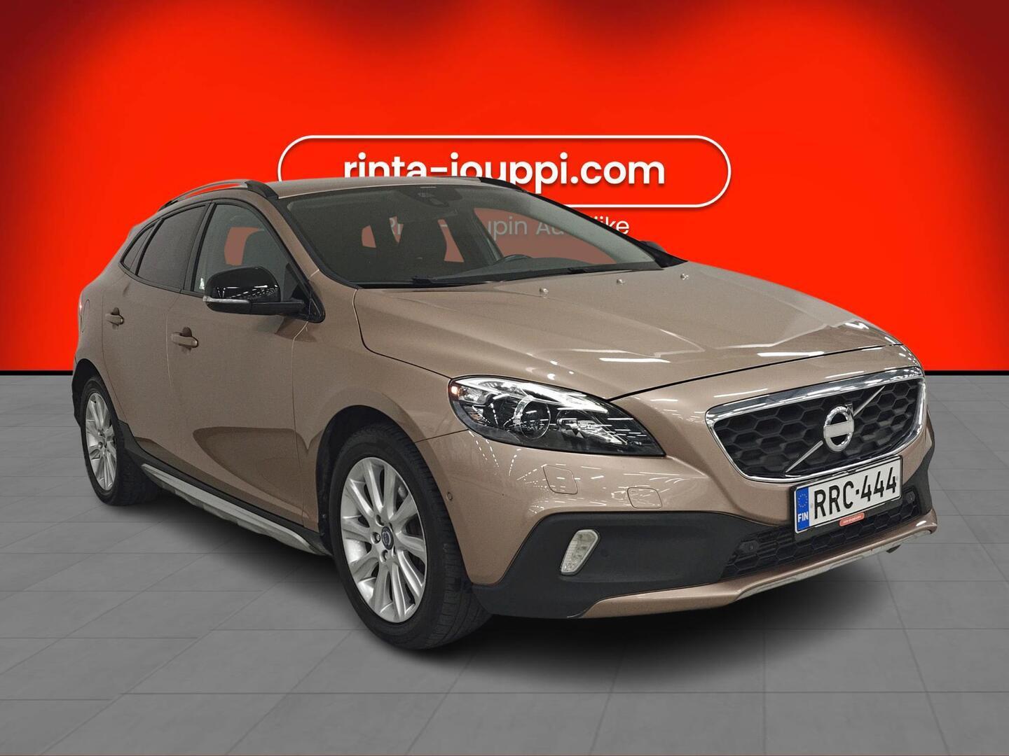 VOLVO V40 Cross Country 2013