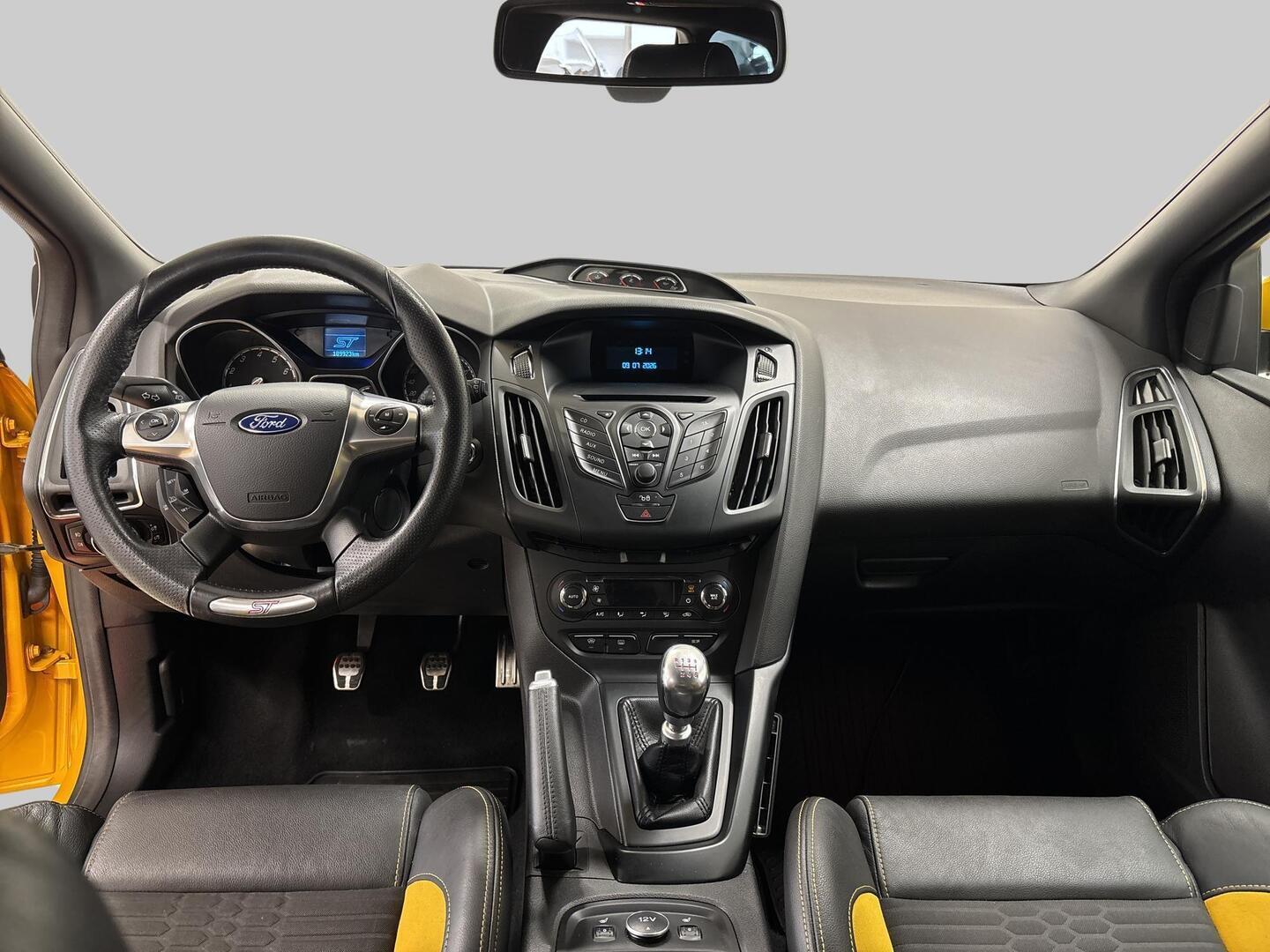 FORD Focus 2013