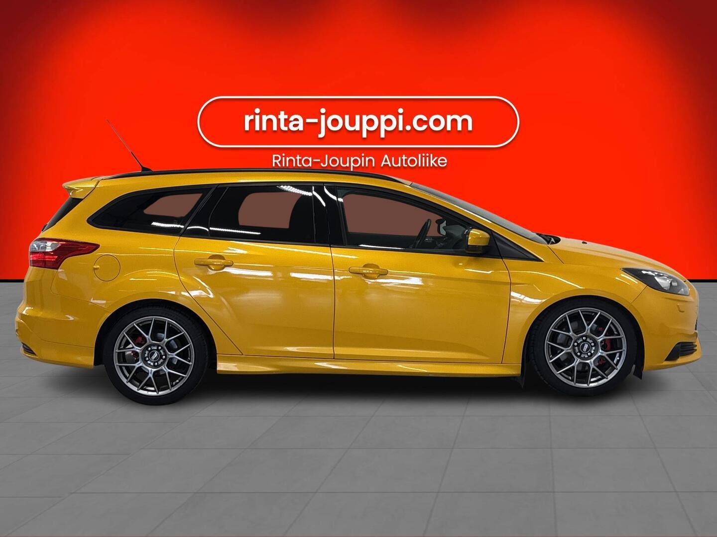 FORD Focus 2013