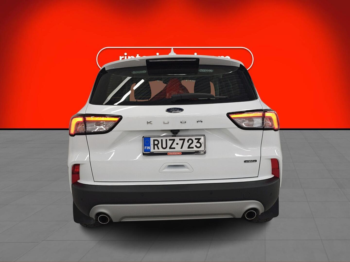 FORD Kuga 2023