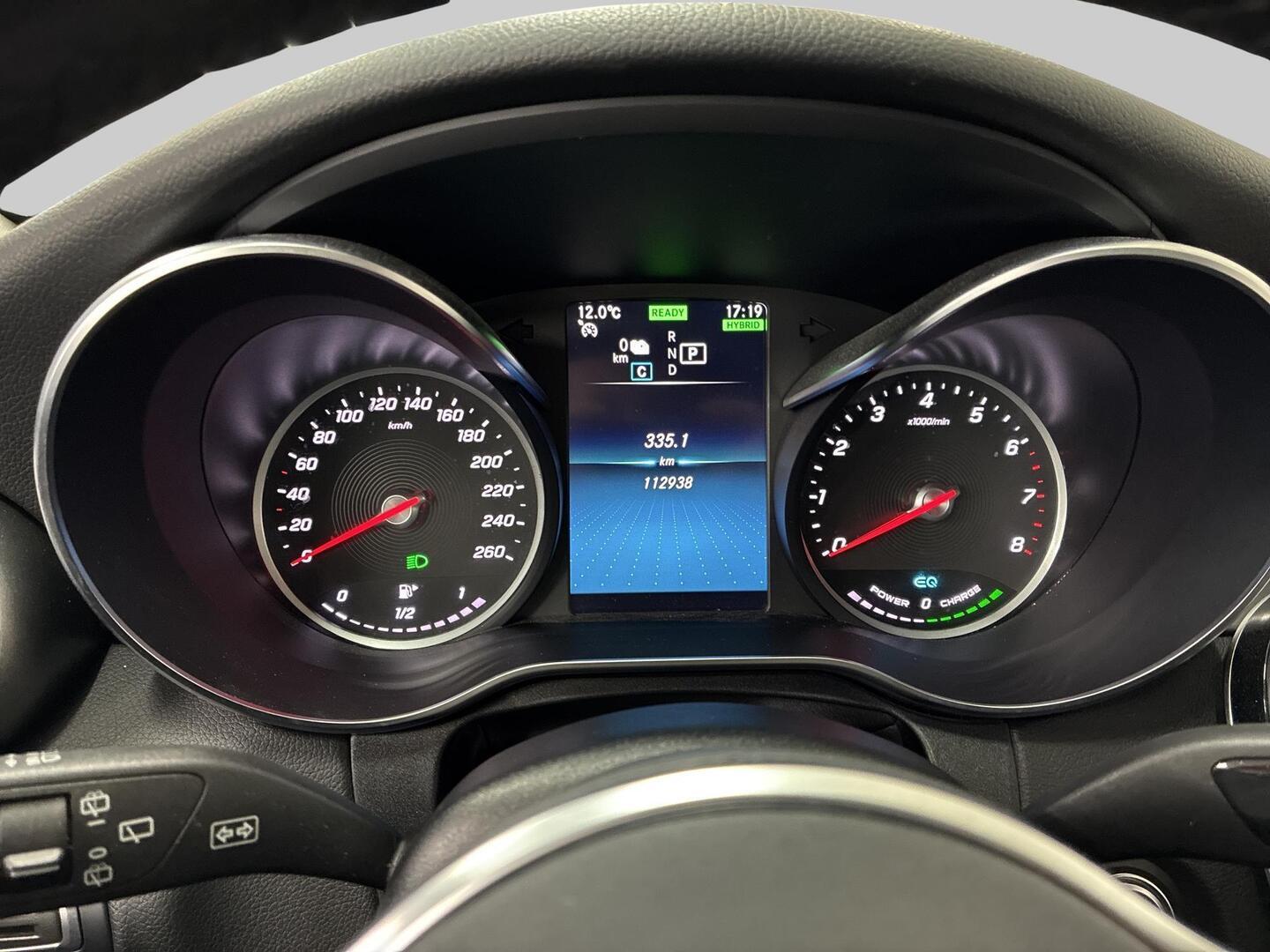 MERCEDES-BENZ C 2020