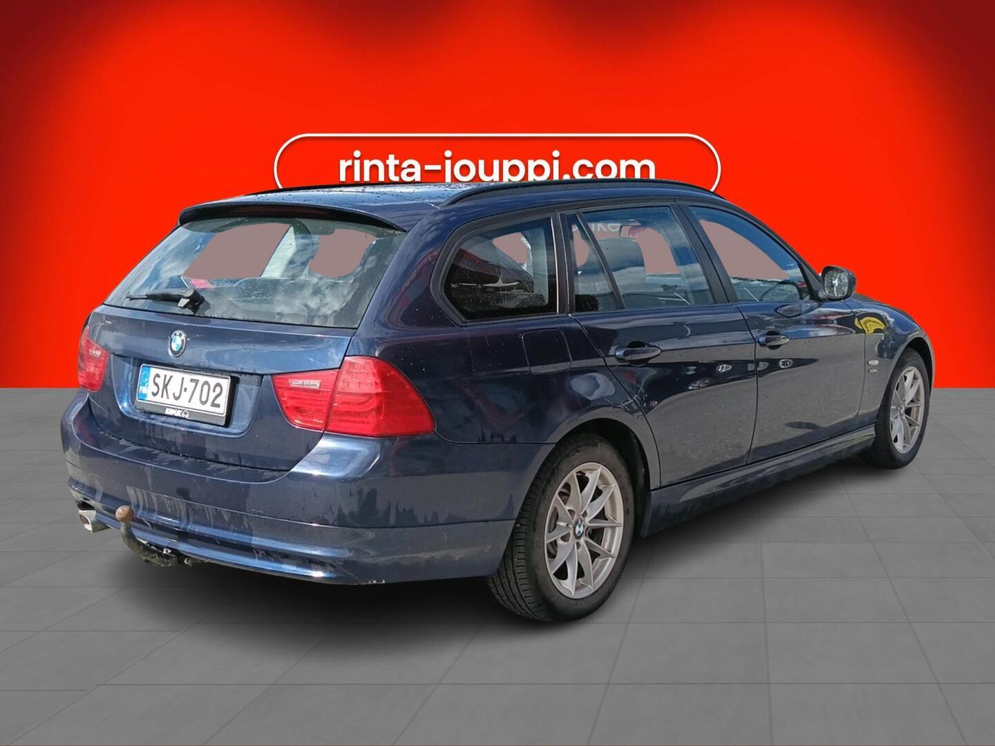 BMW 320 2010