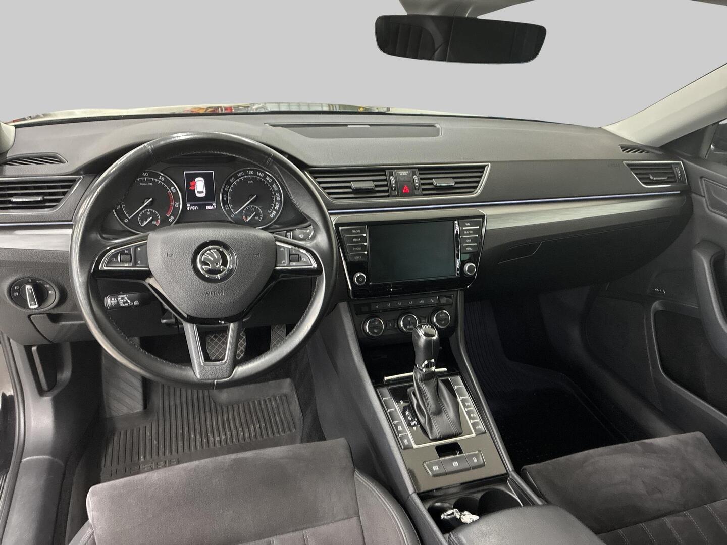 SKODA Superb 2017