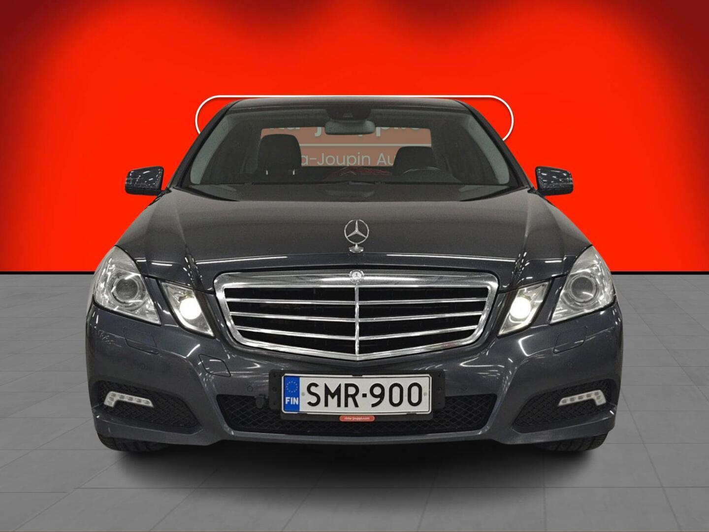 MERCEDES-BENZ E 2009