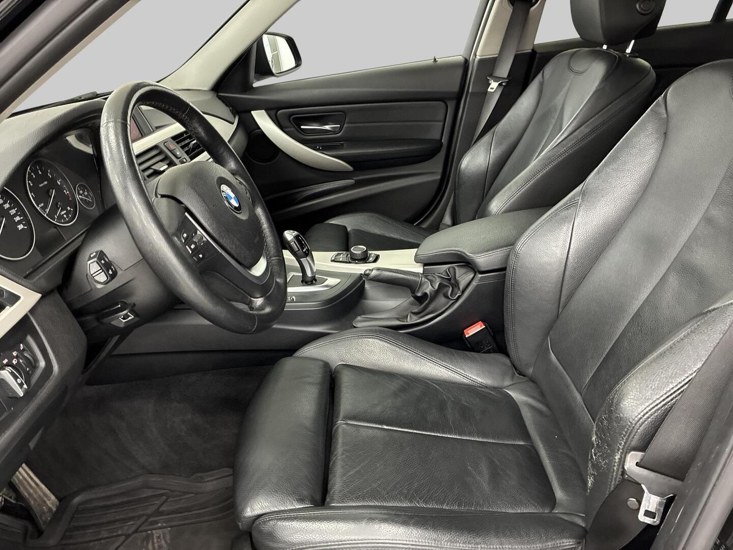 BMW 320 2018