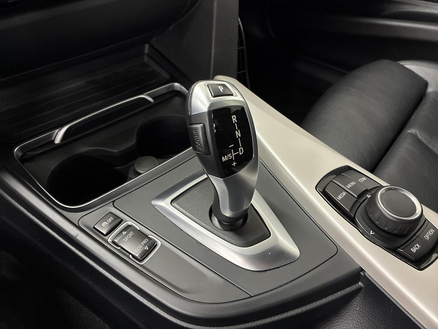 BMW 320 2018