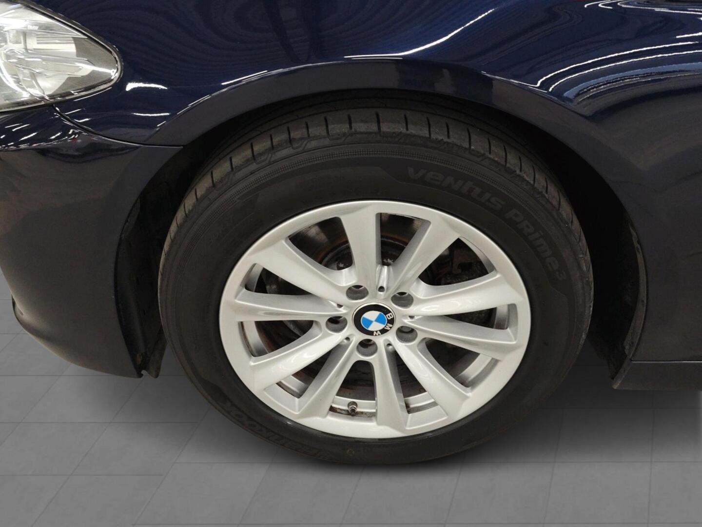 BMW 520 2015