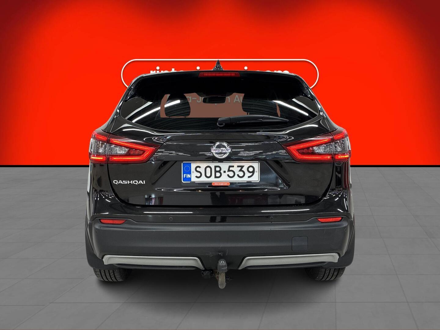 NISSAN Qashqai 2018