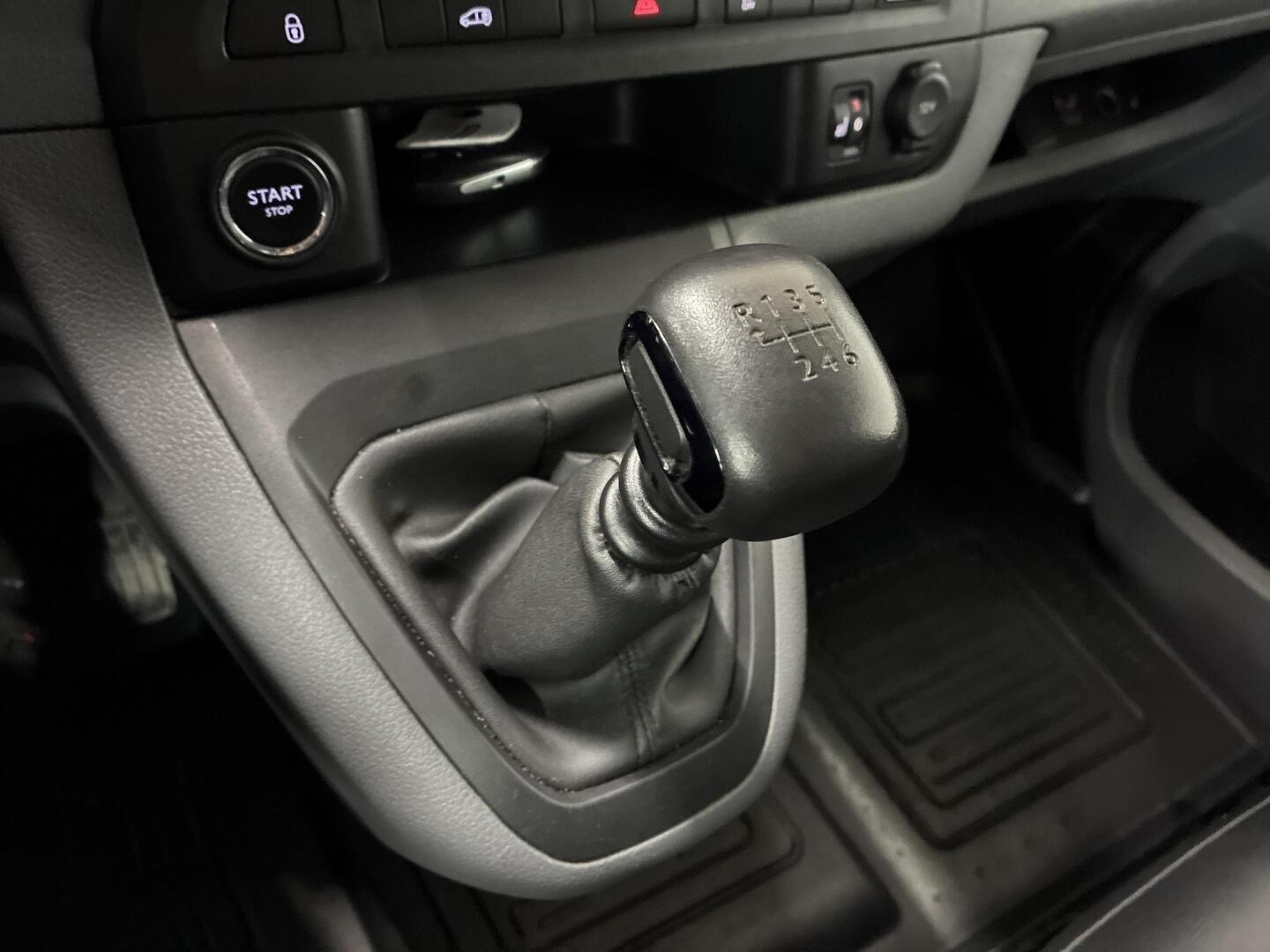 TOYOTA Proace 2018
