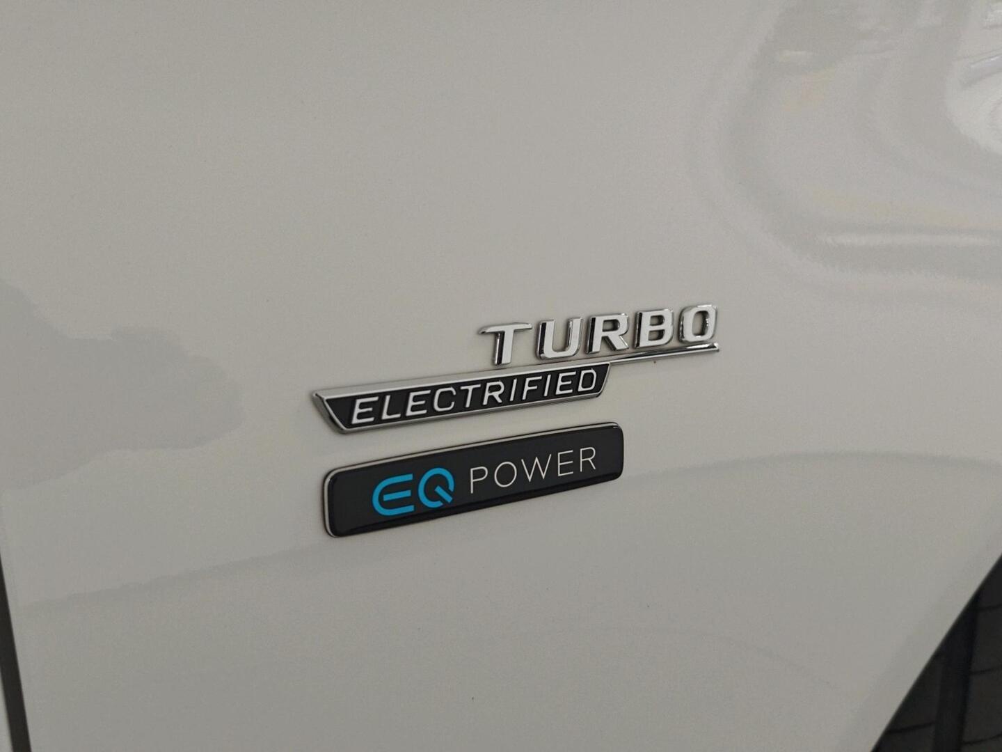 MERCEDES-BENZ C 2021