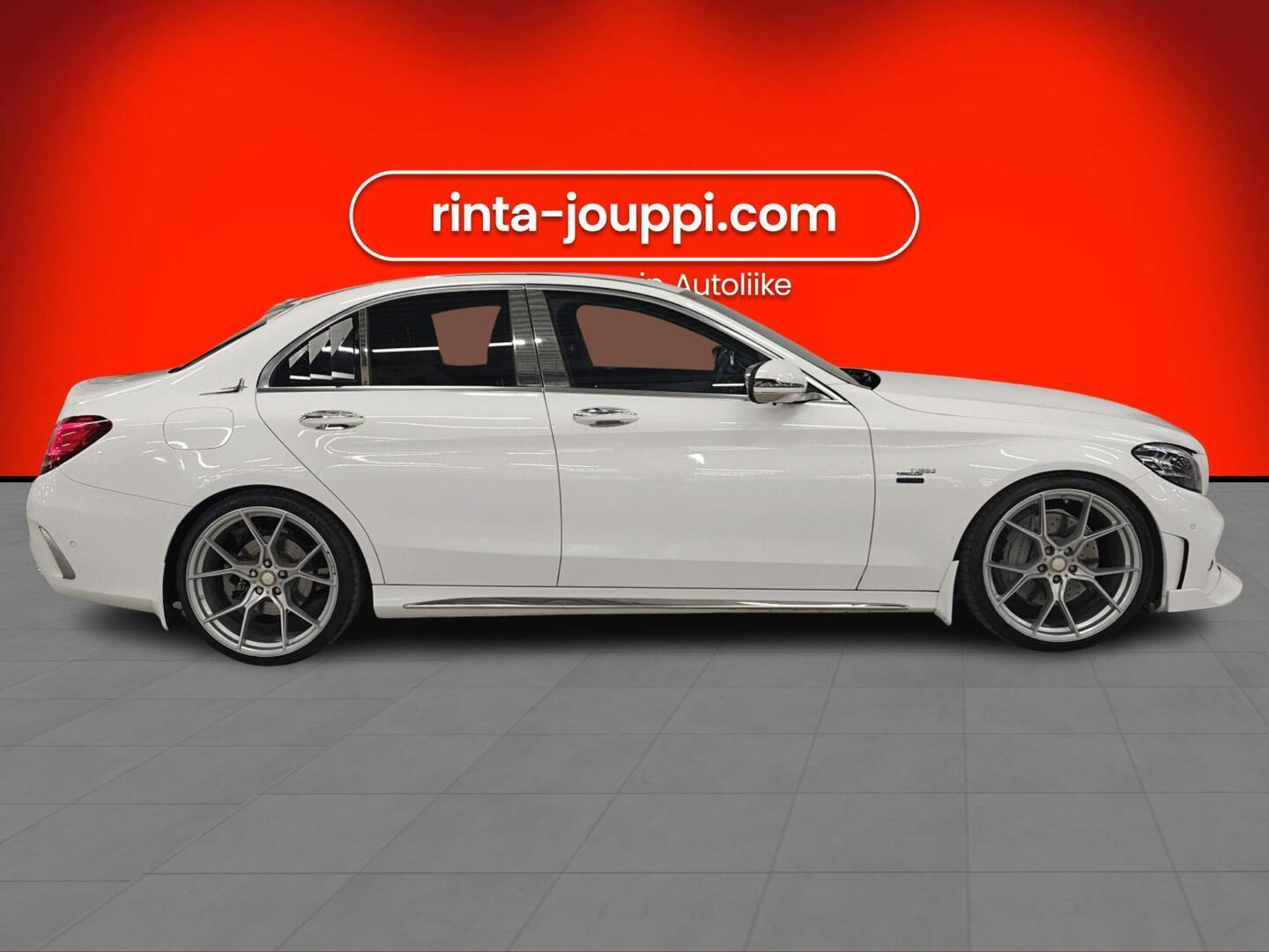 MERCEDES-BENZ C 2021