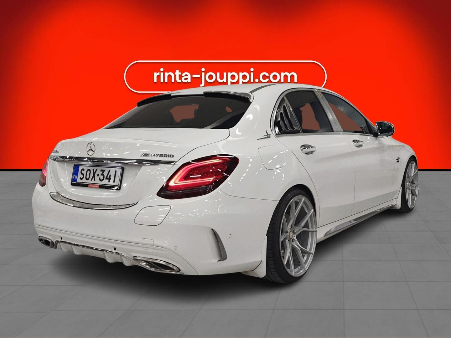 MERCEDES-BENZ C 2021
