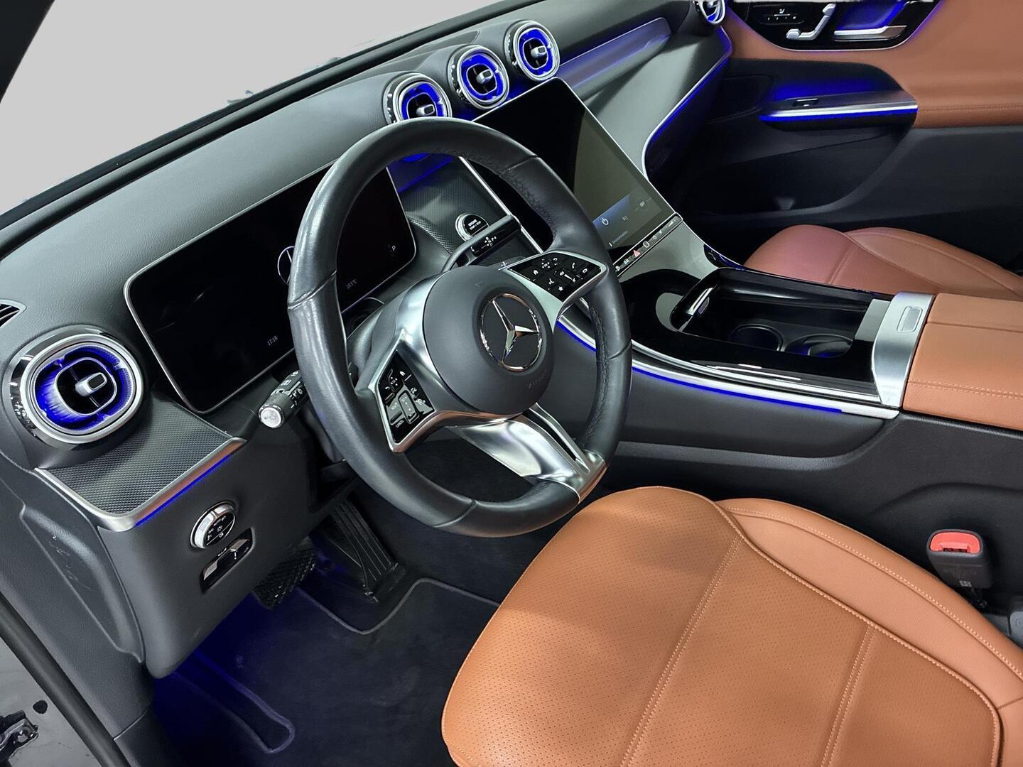 MERCEDES-BENZ GLC 2025