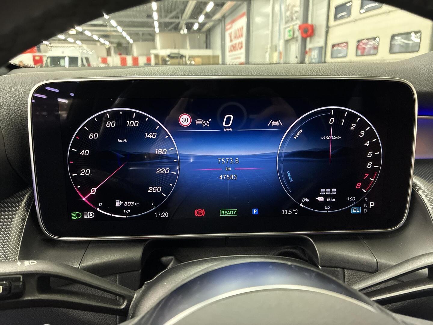 MERCEDES-BENZ GLC 2025