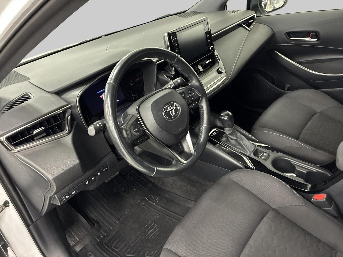 TOYOTA Corolla 2021