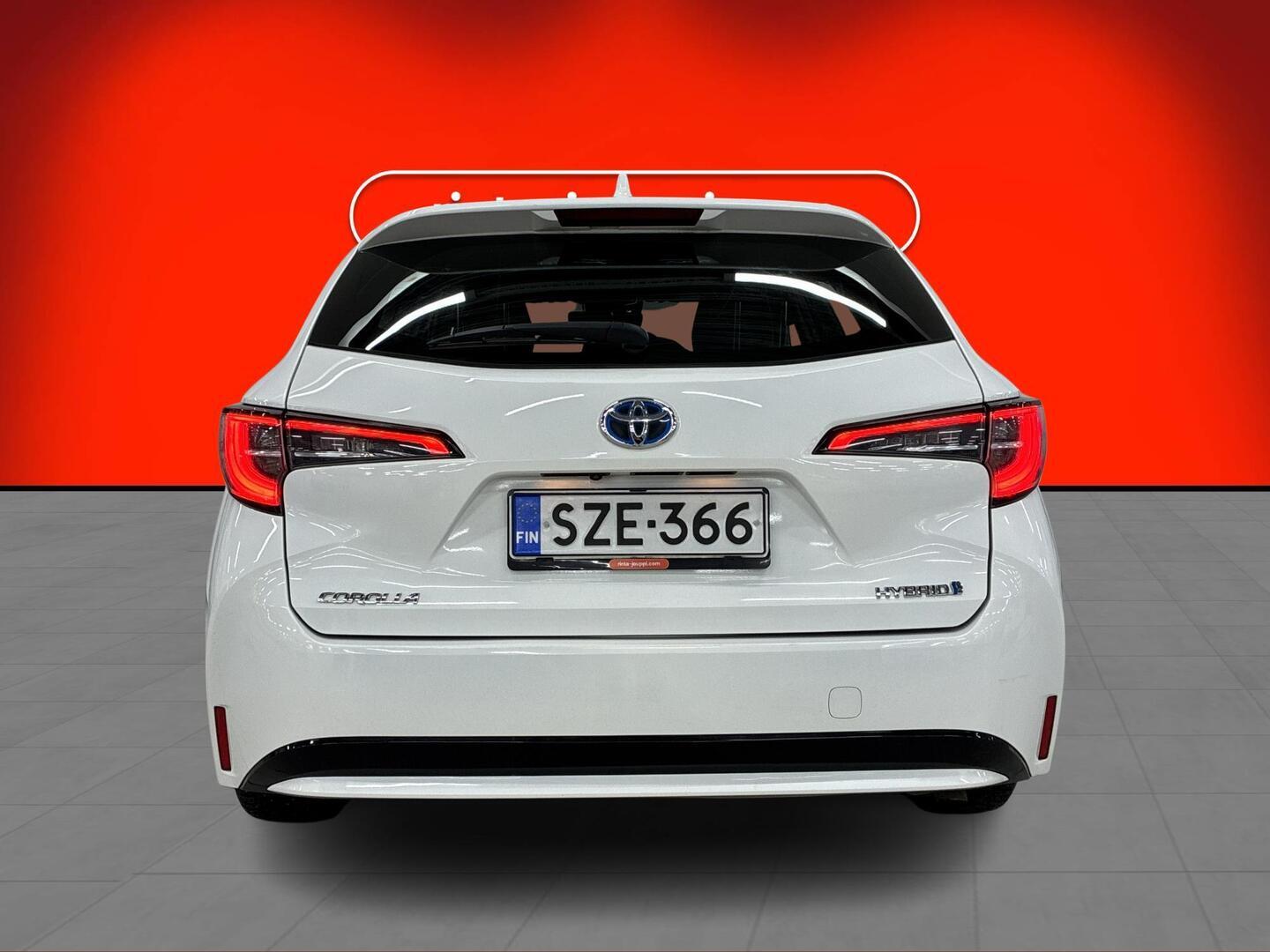 TOYOTA Corolla 2021