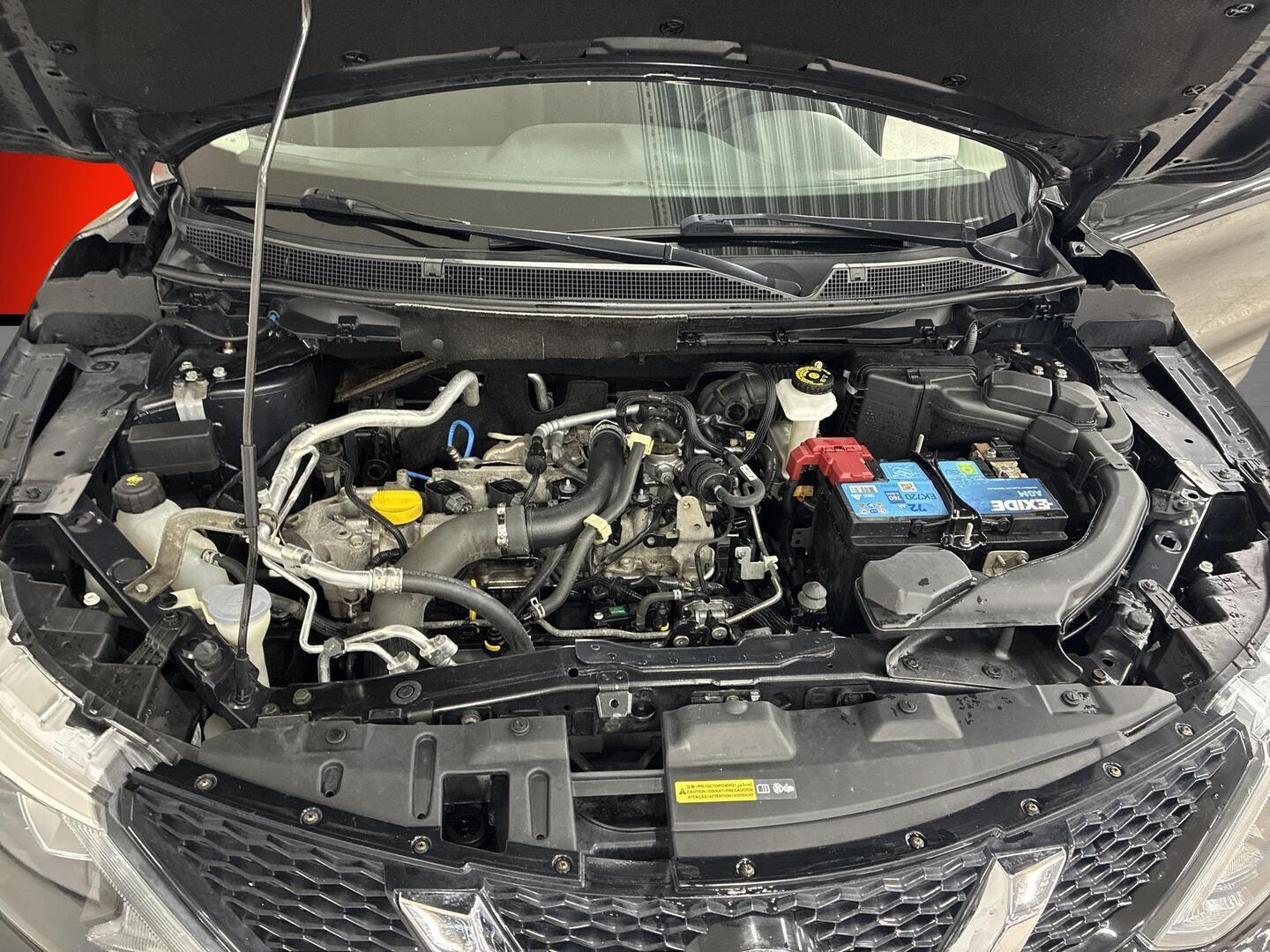 NISSAN Qashqai 2015
