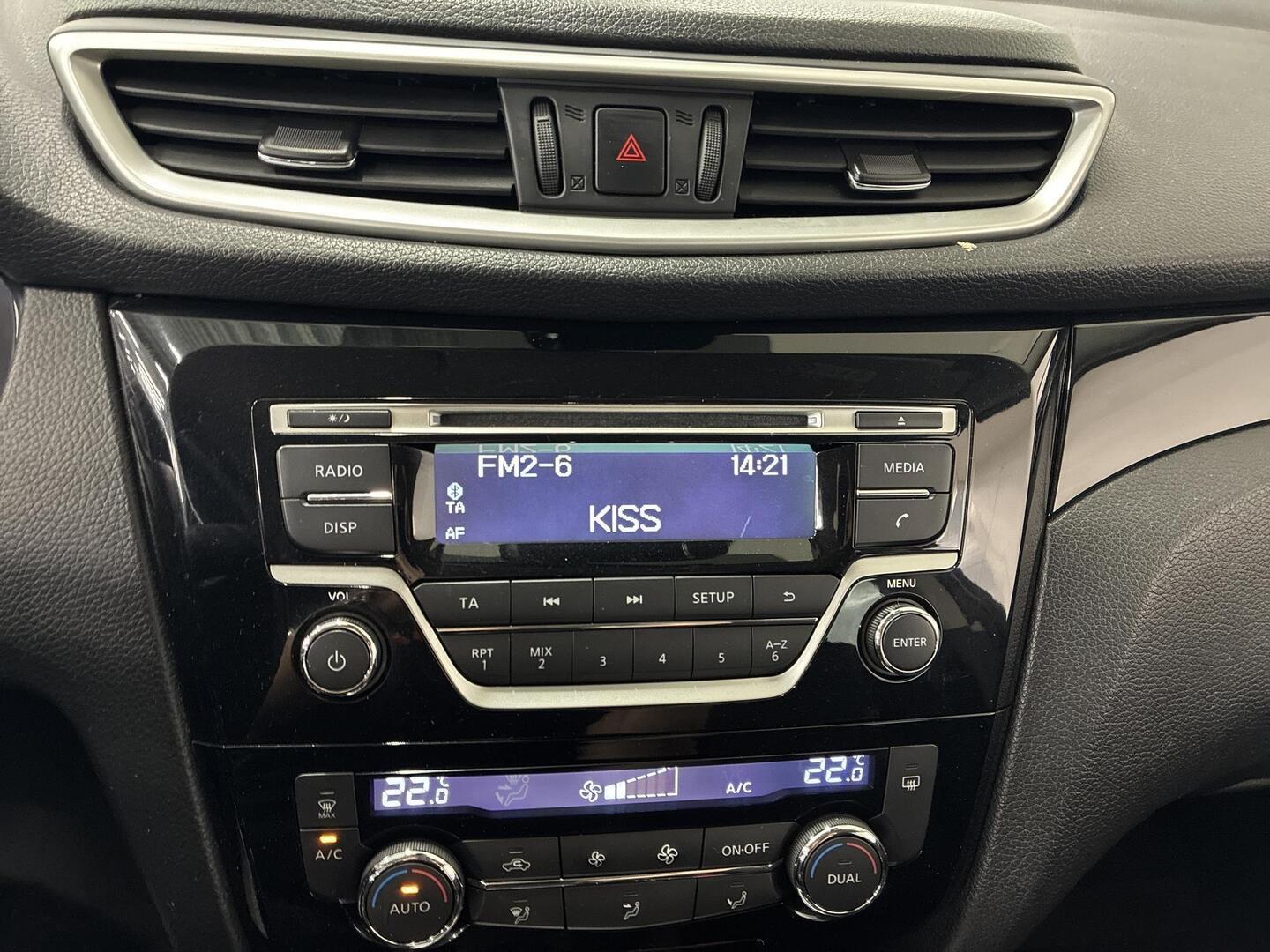 NISSAN Qashqai 2015