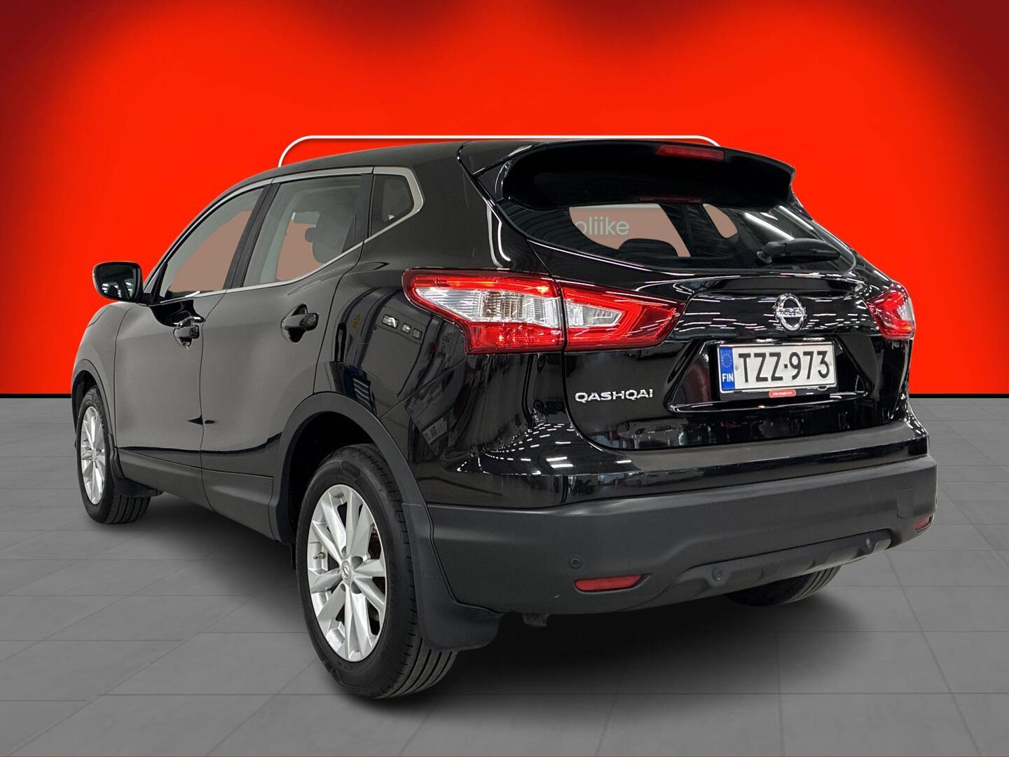 NISSAN Qashqai 2015
