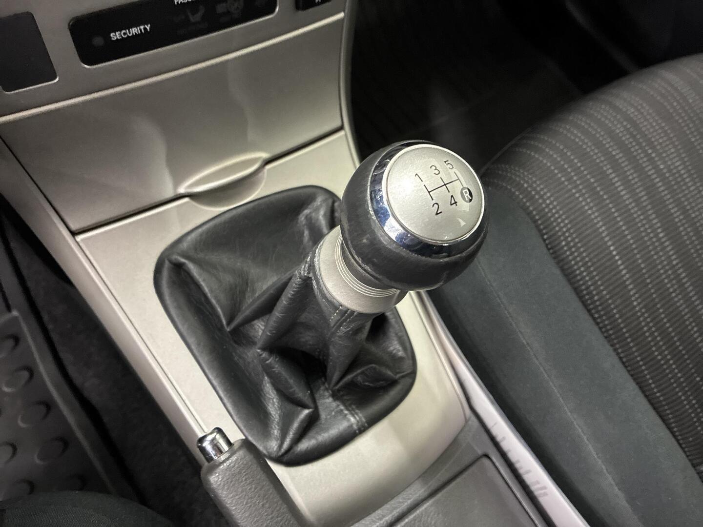 TOYOTA Corolla 2007