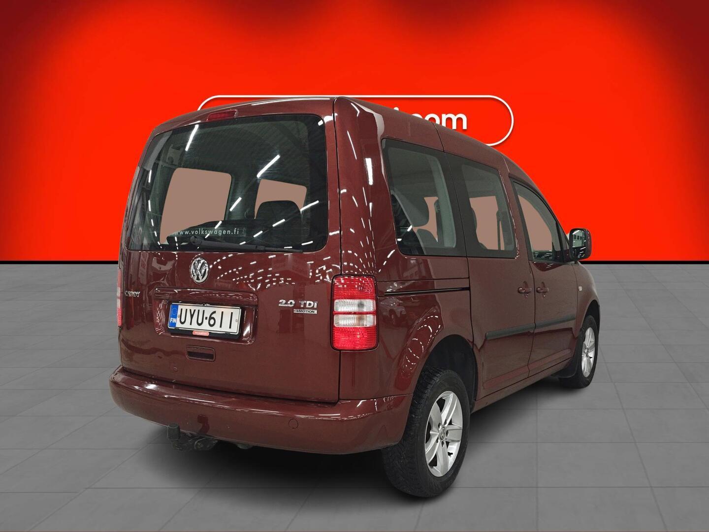 VOLKSWAGEN Caddy 2013