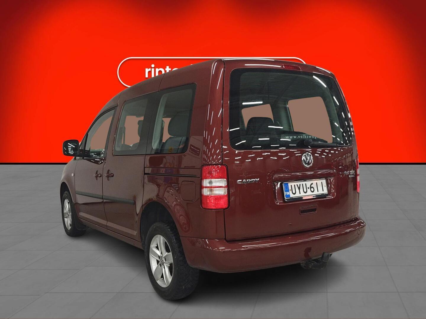 VOLKSWAGEN Caddy 2013