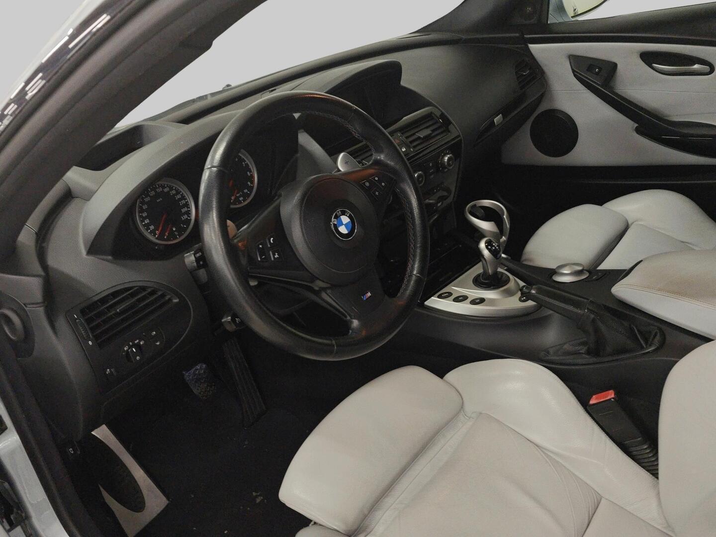 BMW M6 2006